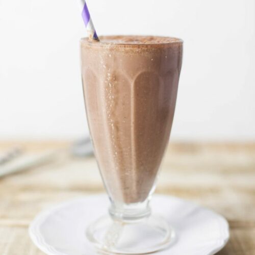 Chocolate humus shake